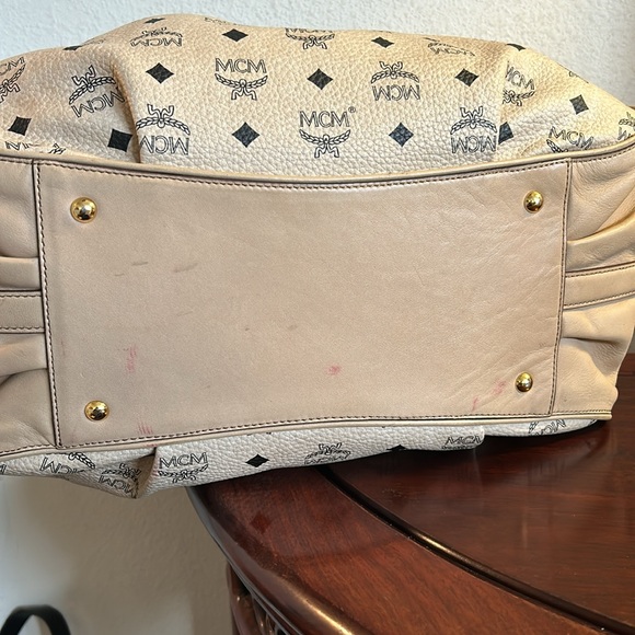 MCM Large Shoulder Bag - Picture 6 of 10